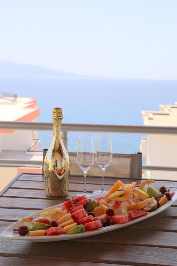 Atlantis Apartments Sarandë Eksteriør billede