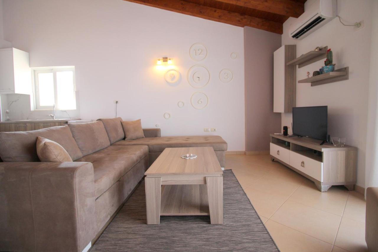 Atlantis Apartments Sarandë Eksteriør billede