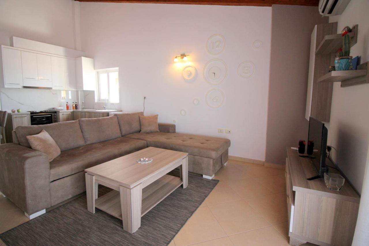 Atlantis Apartments Sarandë Eksteriør billede