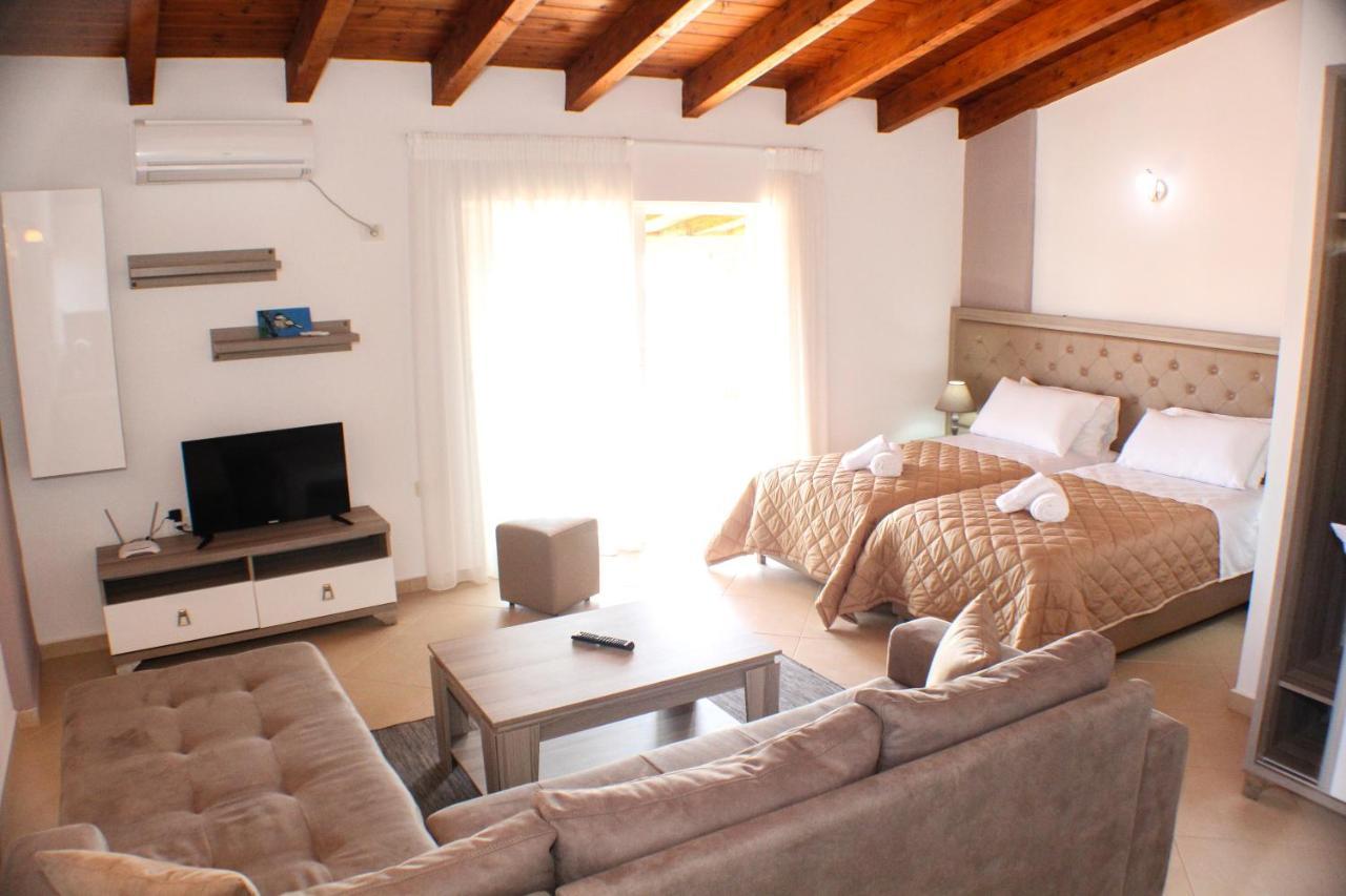 Atlantis Apartments Sarandë Eksteriør billede